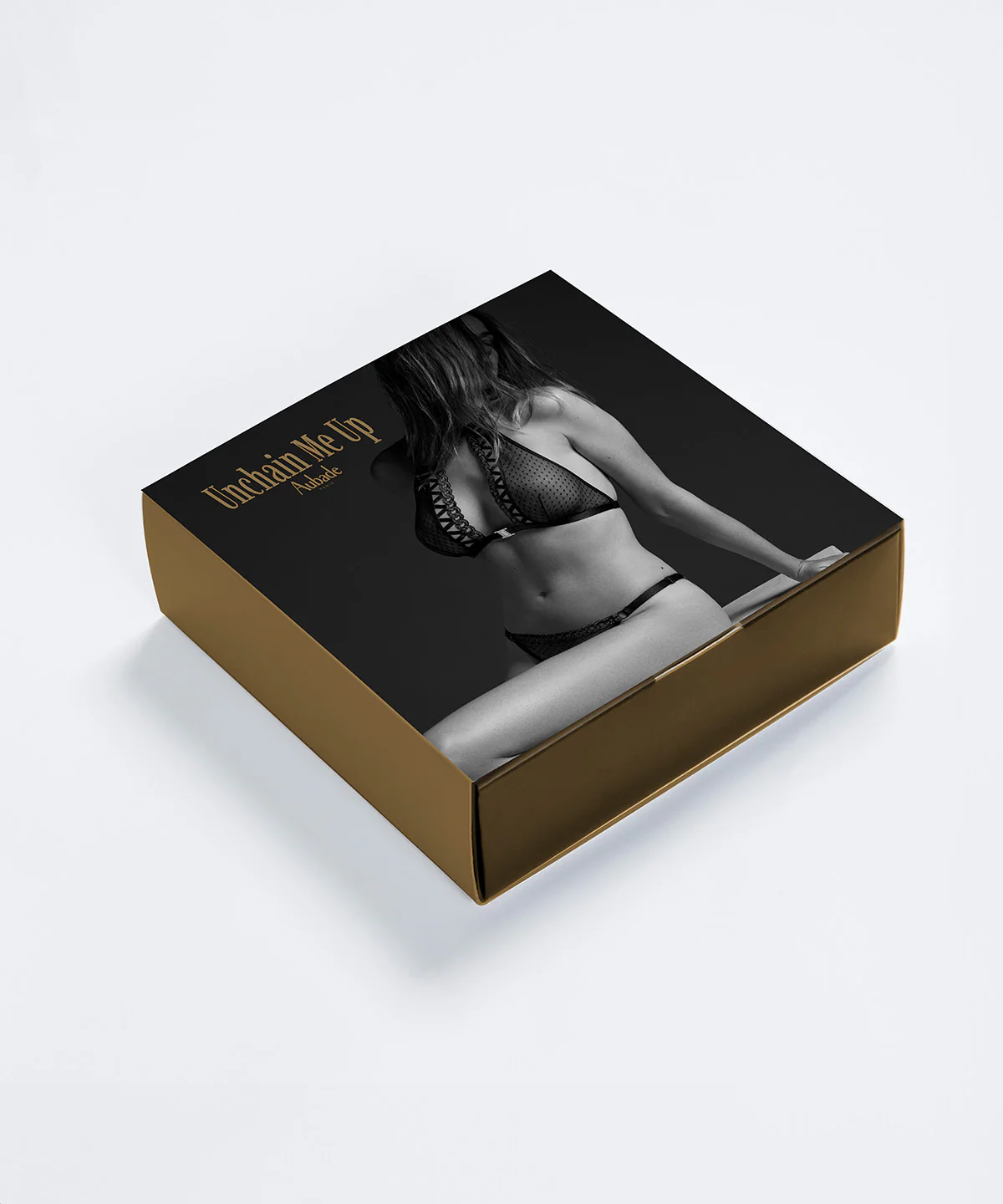 Unchain me up Ensemble Golden Black - Image 10